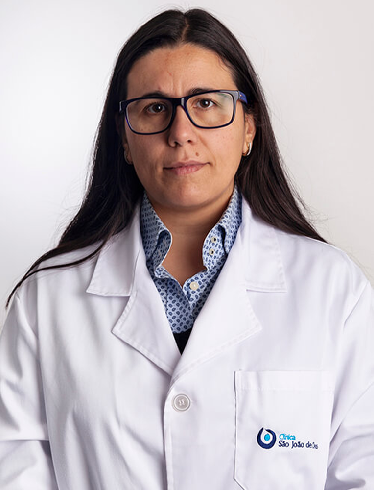 Dra. Mónica Teixeira